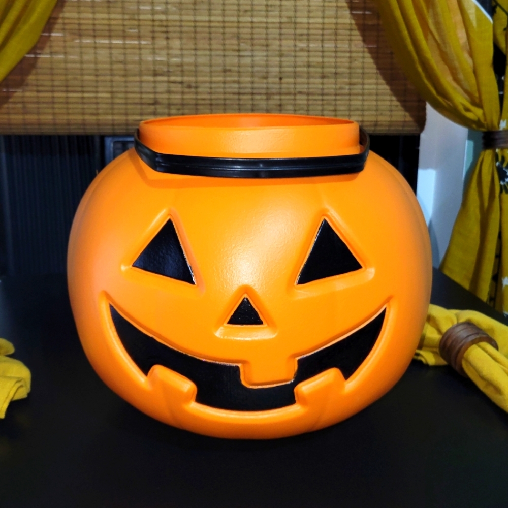 Large Jack-o-Lantern